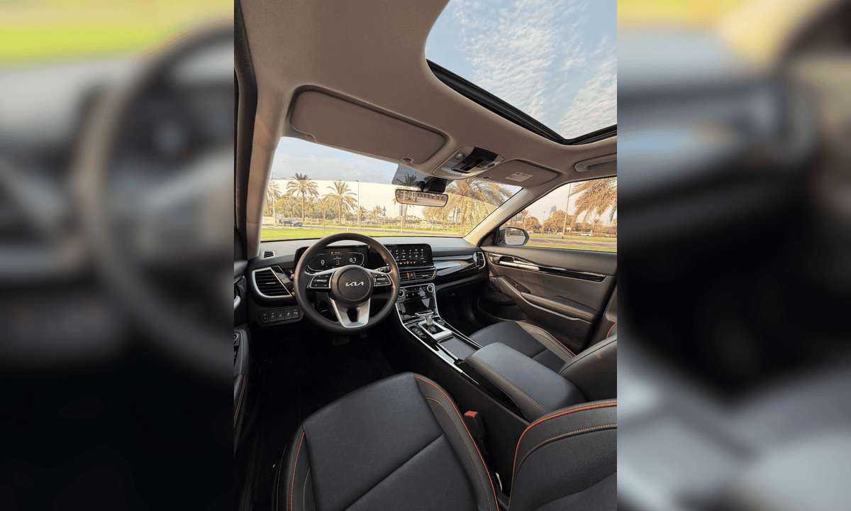 Rent Kia Seltos 2025 White 28571 K or similar